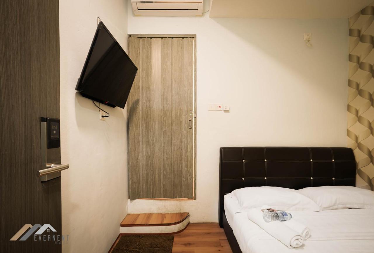 Welcome Inn By Evernent @ Pelita Commercial, Miri Kültér fotó